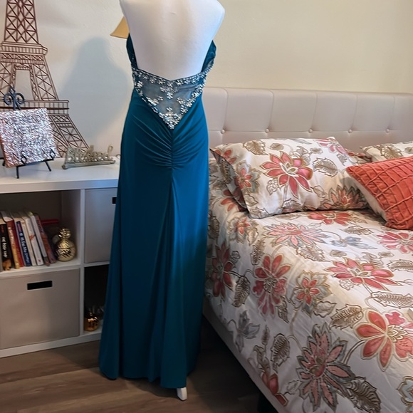 🔥FINAL SALE🔥 Morgan & Co. Turquoise Formal/Evening/Wedding/Prom Dress Size 13/14 - Picture 3 of 13